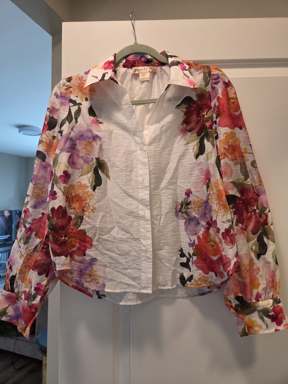 Bailey 44 Floral Colorblock Blouse Medium Lyocell Button Front